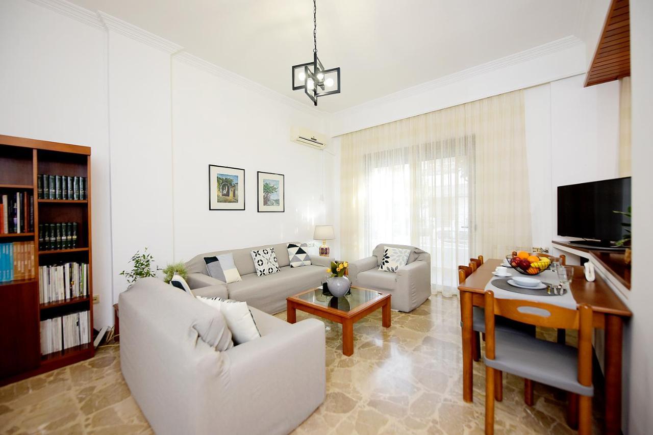 Martha'S Home Rhodes City Bagian luar foto